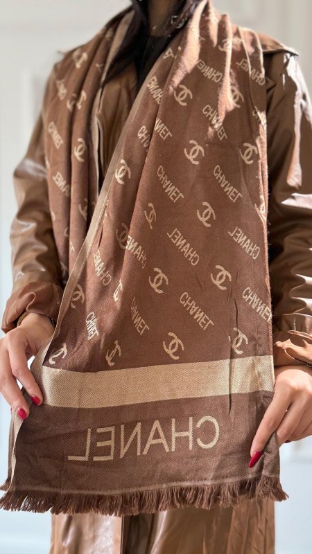 شال كتف خفيف -Chanel